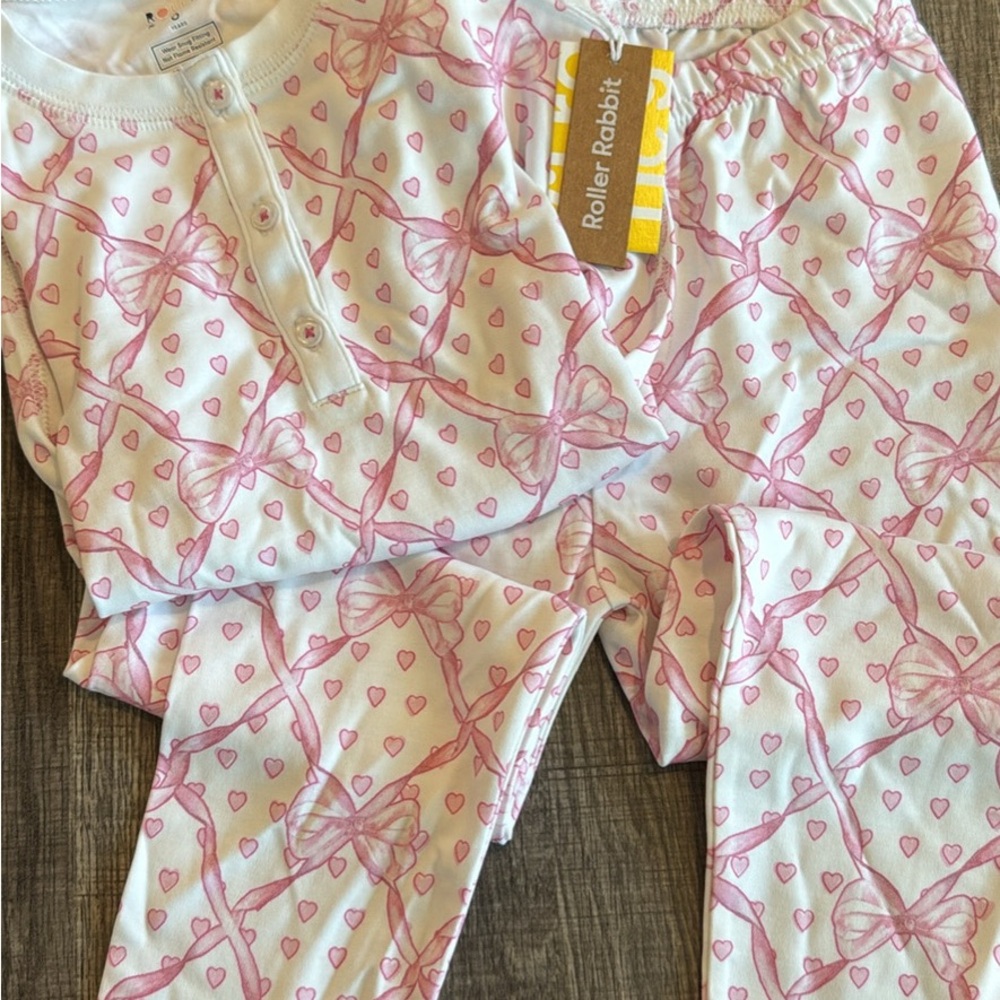 NWT - Roller Rabbit Kids Pajama Set Size 6 in Baby Bow Hearts